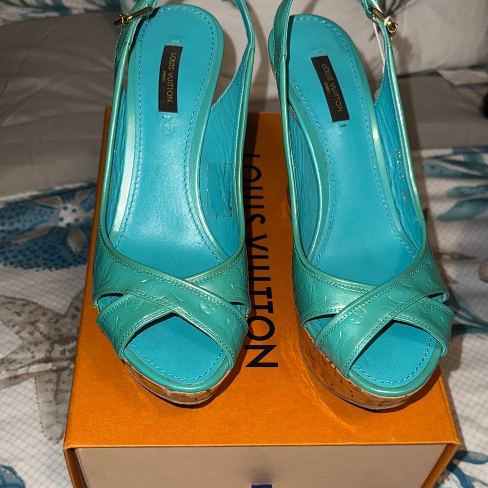 Louis Vuitton Amarante Aqua Color Monogram Patent Leather wedge